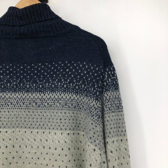 NWT Daniel Hechter Men’s Navy blue and Grey Gradient Knit Turtleneck Sweater XXL - Picture 12 of 15
